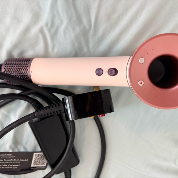 Dyson Hair Tool Set - Black and Pink - Picture 3 of 7